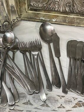 Wallace SAYBROOKE silver stainless flatware fork spoon butter knife vintage 1965